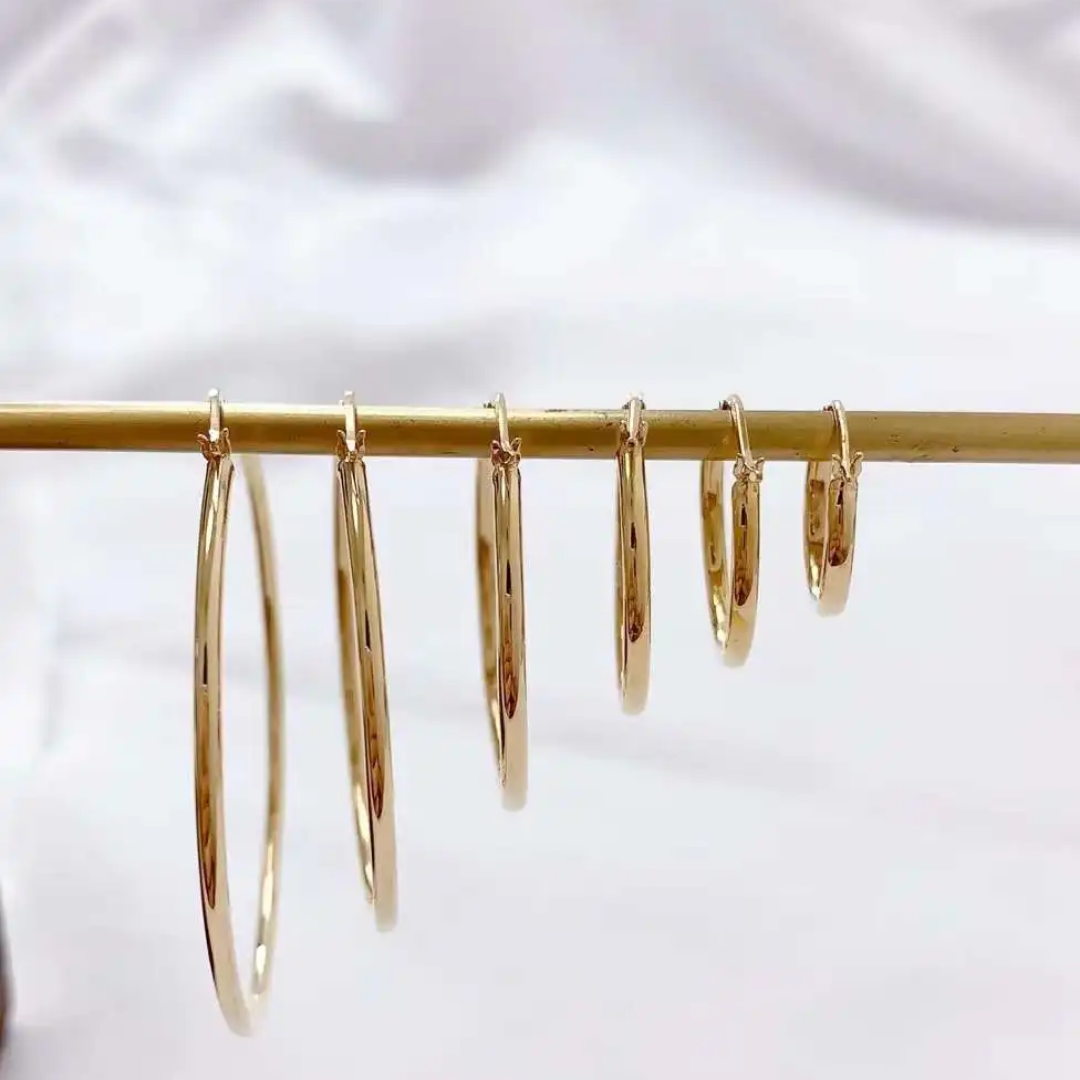 Classic Slim Hoop Earring Set-2 Classic Slim Hoop Earring Set in Solid 18k Gold
