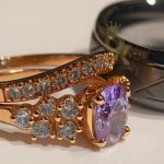 Oval Amethyst Cluster Luxe Engagement Ring Set – Contour Fit Band (10K–18K Gold)