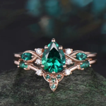 Pear Cut Emerald Vine Celtic Bridal Set in Rose Gold